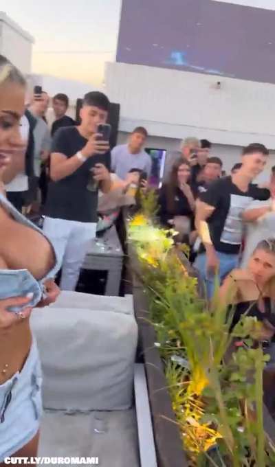 Flashing Public Big Tits Bimbo Boobs Exhibitionist Festival