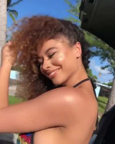 Crystal WestBrooks (@wes<wbr>tbroo<wbr>ks.cr<wbr>ystal<wbr>)