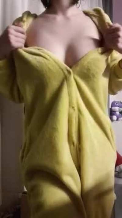 I hope you like Pikachu [reveal]