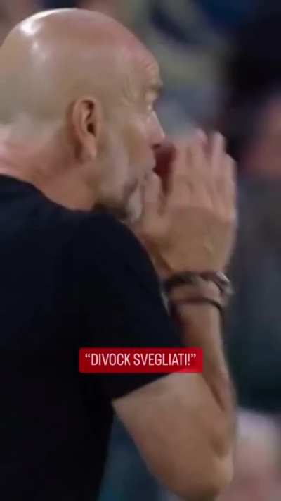 Pioli 1 minute after subbing in Origi: 