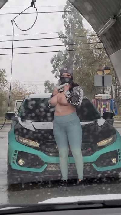 Cold weather = hard nipples 😊 [OC]