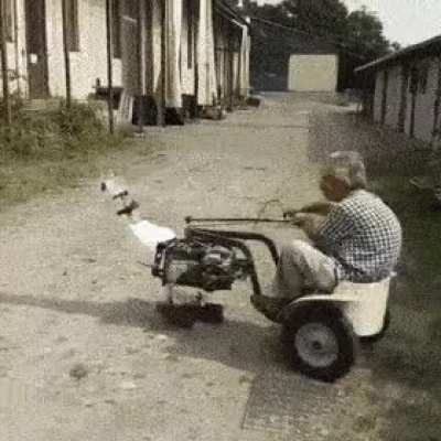 0 HP, 1 chickenpower