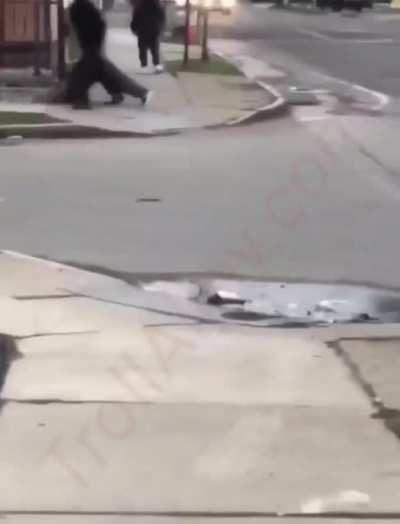 Hold X to Hide Body: Dude Knocks Someone Out Then Kidnaps Him