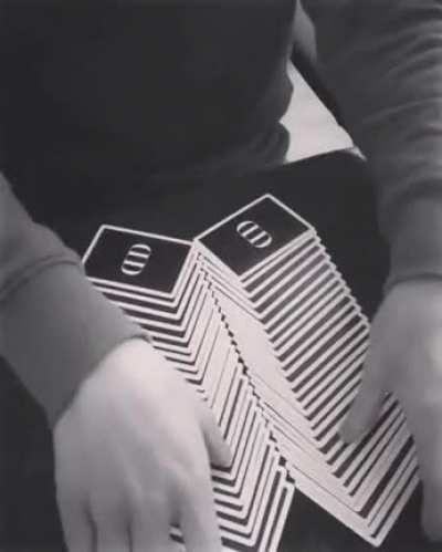 Cards shuffle