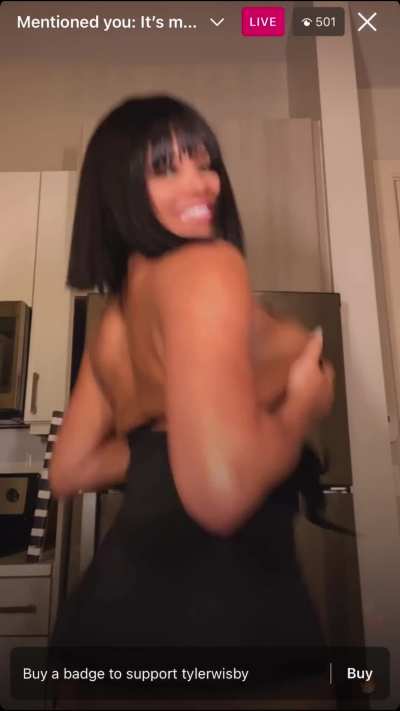 IG live👏<wbr>🏾🍑