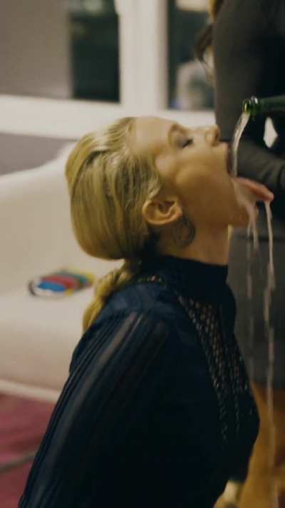 Lili Reinhart