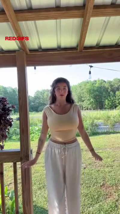 nice and jiggly
