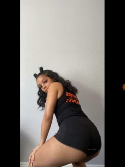 Lil hooter outfit