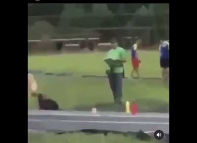 😨
