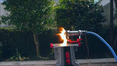 A jet engine that is scared of going fast (Video by Integza)