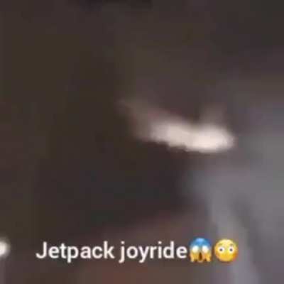 😳