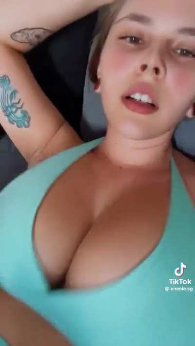 emmie.sg