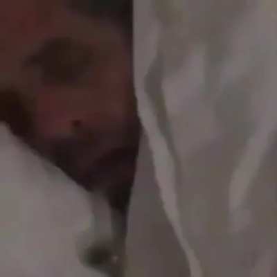 😢