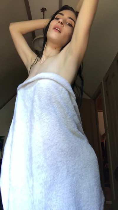 my little tits can only hold up my towel for so long :p