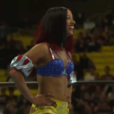 Mercedes Mone
