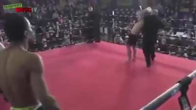 This is why you don’t fuck with the referee