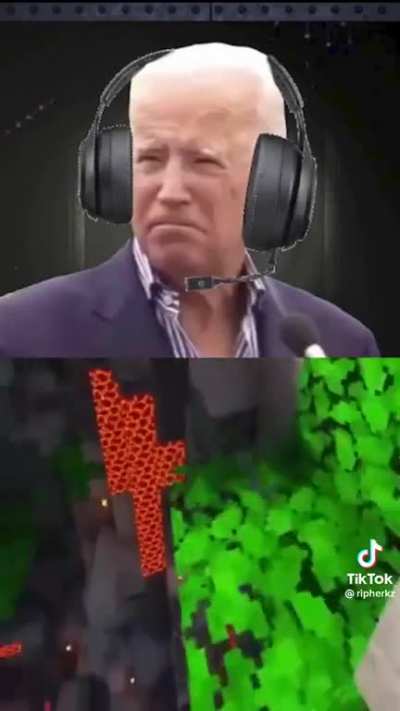 Joe Biden plays minecraft