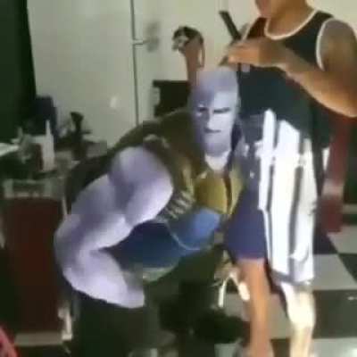 🎭🗿😏