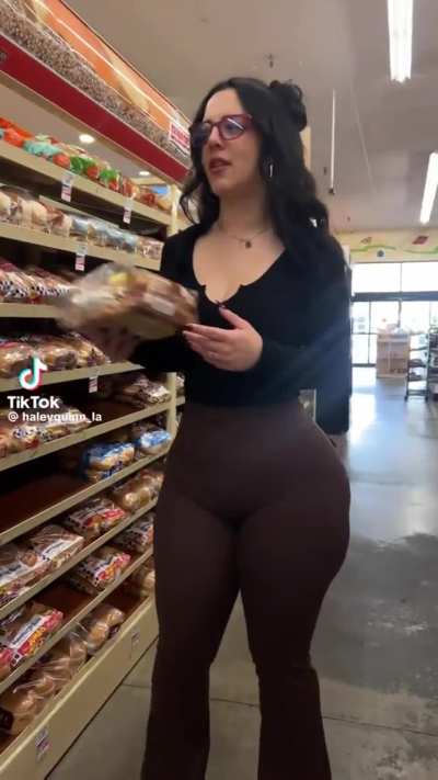 ❄️🐰 Baddest pawg I’ve seen 🐰❄️