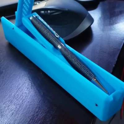 I designed and 3d printed pens and a display box.