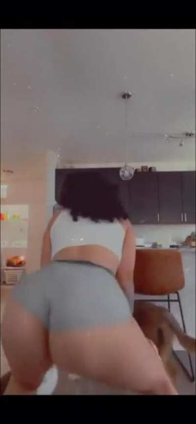 Thickems 🍑