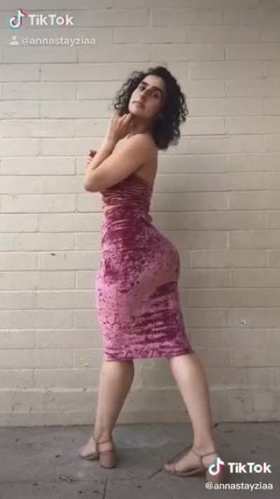 Annastayziaa
