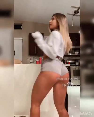 She lit 🔥 || www.f<wbr>apkin<wbr>g.xyz