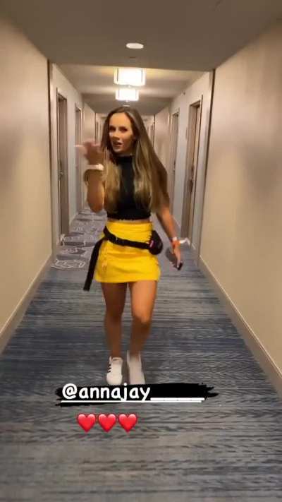 Anna Jay
