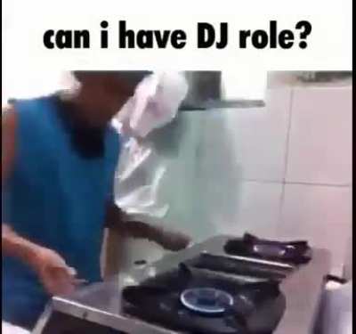 dj role