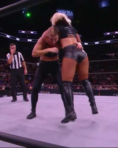 Toni Storm