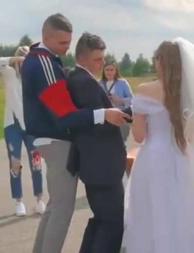 Russian weddings look like fun