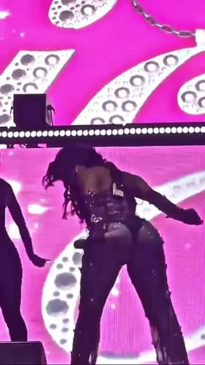 saweetie