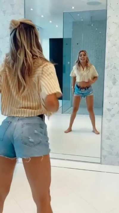 Tay Conti