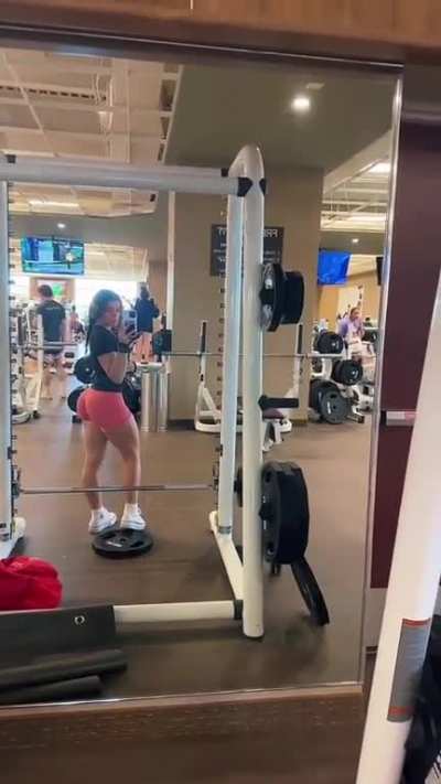 Kayla Manousselis