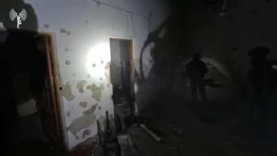 IDF soldiers in a fire fight with 2 Hamas fighters, 09.12.23,Gaza 