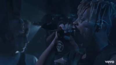 One of my favorite live performances from da goat also proof that he don’t need auto tune to sound good