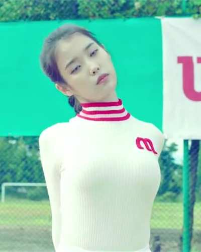 IU
