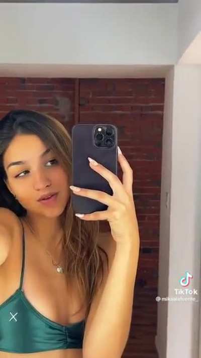 🤤