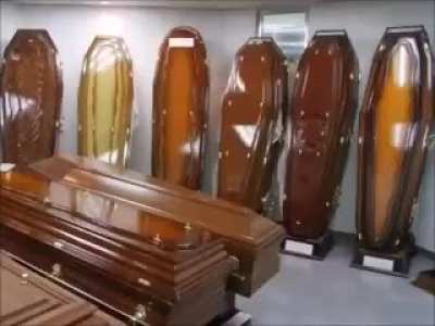 sua tristeza é a nossa felicidade