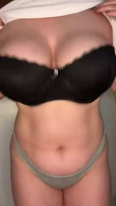 My boyfriend left me for a girl with a flatter tummy… hope i'm appreciated here