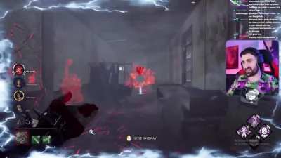 OTZdarva getting caught out by a survivor.