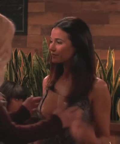 Emmanuelle Chriqui