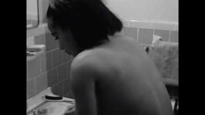 Old tits show