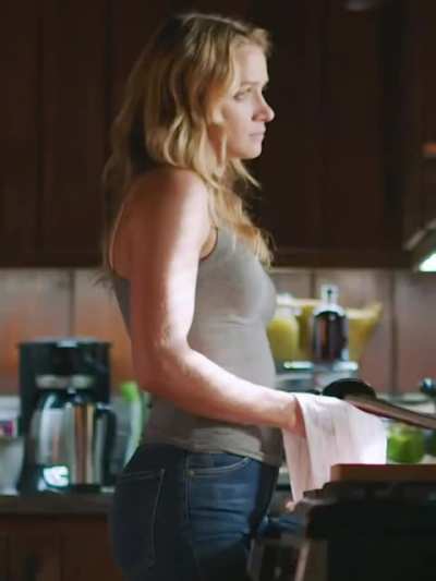 Shantel VanSanten
