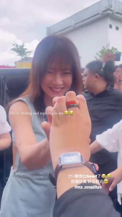 송지효's 2nd consecutive surprise appearance in Malaysia's K-beauty fiesta event~