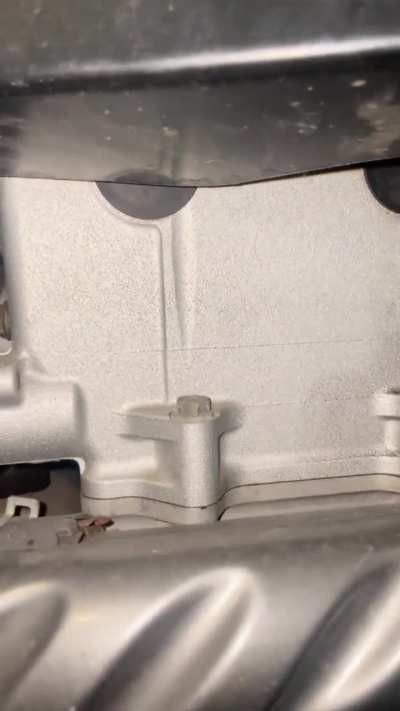 Engine noise