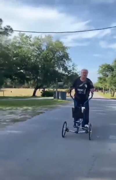 Me running away from silver fox zilean at 1 hp 