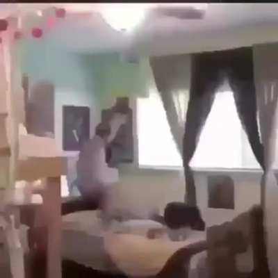 Please upvote so I can Rick roll jakey