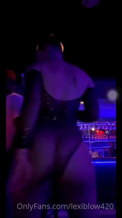 Be honest. You went to a club she was stripping at, how many of y’all a go home broke?