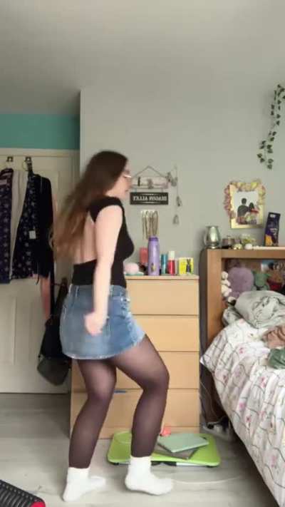 Short skirt